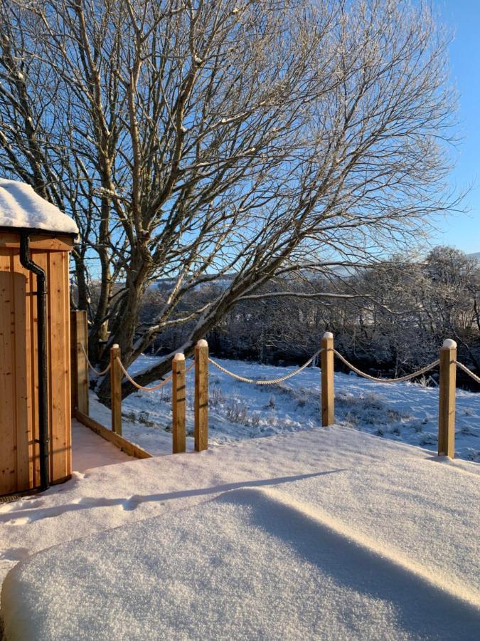 River Huts, Highland River Retreat With Hot Tub Inverness Exterior photo
