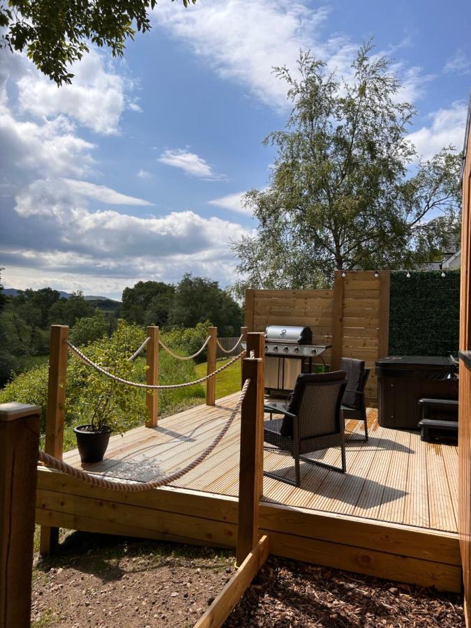 River Huts, Highland River Retreat With Hot Tub Inverness Exterior photo